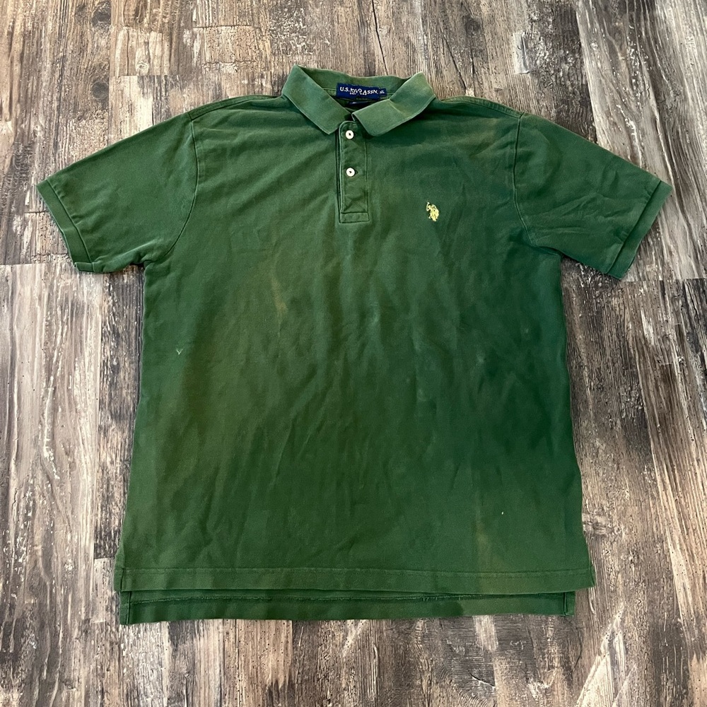 Polo Assin. Green Polo Tee size XL